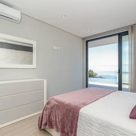 Arco Modern Ocean View Pool أركو دا كالهيتا