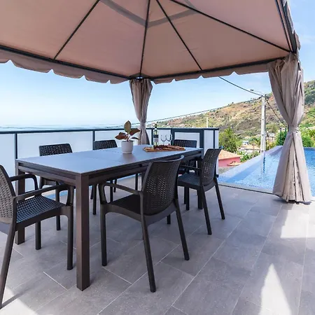 Arco Modern Ocean View Pool Villa