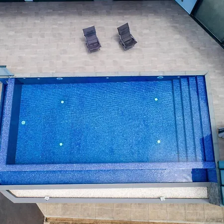 Arco Modern Ocean View Pool أركو دا كالهيتا